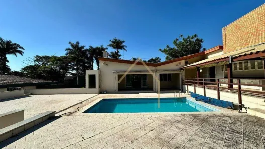Casa de Condomínio com 5 Quartos para alugar, 465m² no Iate Clube de Campinas, Americana