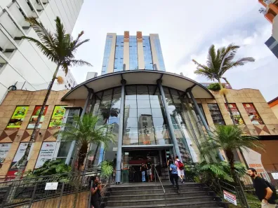 Sala Comercial para alugar, 50m² no Centro, Juiz de Fora