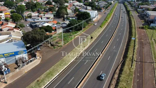 Lote/Terreno à venda, 390m² no Conjunto Habitacional Itatiaia, Maringá