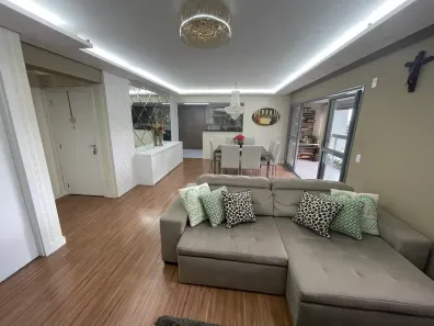 Apartamento com 3 Quartos à venda, 134m² no Água Verde, Curitiba