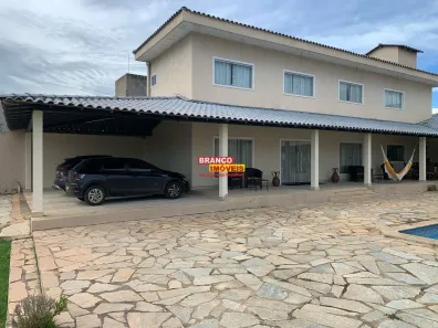 Casa de Condomínio com 4 Quartos à venda, 300m² no Guará I, Brasília