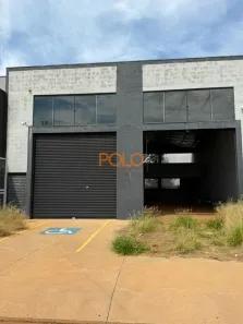 Galpão/Depósito/Armazém para alugar, 300m² no Novo Mundo, Uberlândia