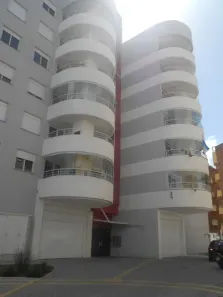 Apartamento com 3 Quartos para alugar, 90m² no Centro, Pelotas