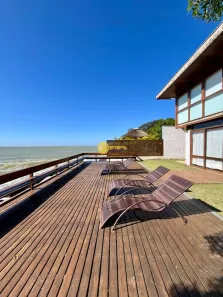 Casa com 6 Quartos para alugar, 300m² no Cabeçudas, Itajaí