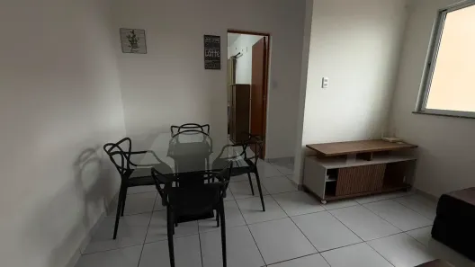 Apartamento com 2 Quartos para alugar, 47m² no Alto do Calhau, São Luís
