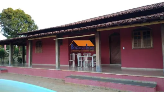 Fazenda/Sítio com 4 Quartos à venda, 250m² no , Brumadinho