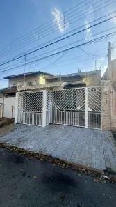 Casa com 3 Quartos para alugar, 151m² no Jardim do Lago, Atibaia