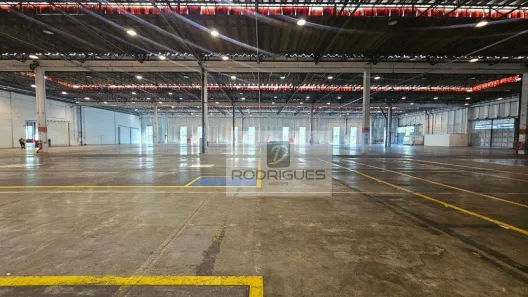 Galpão/Depósito/Armazém para alugar, 3000m² no Demarchi, São Bernardo do Campo