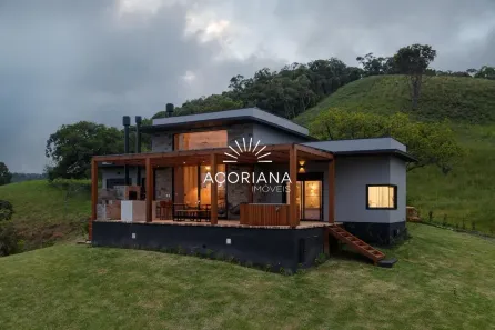 Casa de Condomínio com 3 Quartos à venda, 210m² no , Rancho Queimado