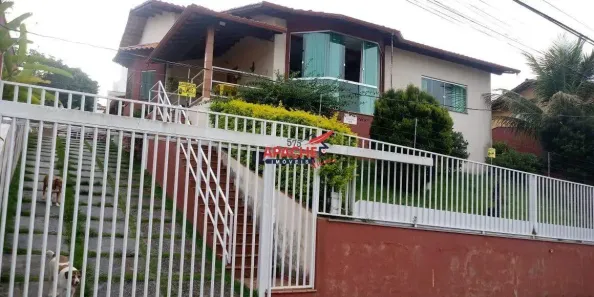 Casa com 5 Quartos à venda, 324m² no Inconfidência, Viçosa