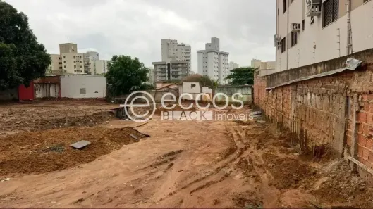 Lote/Terreno à venda, 480m² no Santa Mônica, Uberlândia