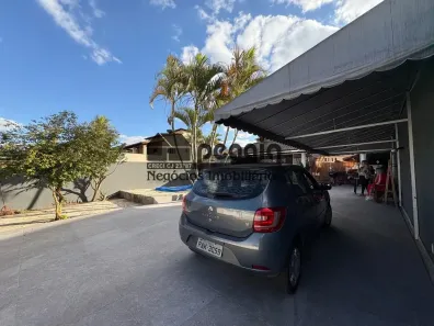 Casa de Condomínio com 3 Quartos à venda, 205m² no Setor Habitacional Vicente Pires, Brasília
