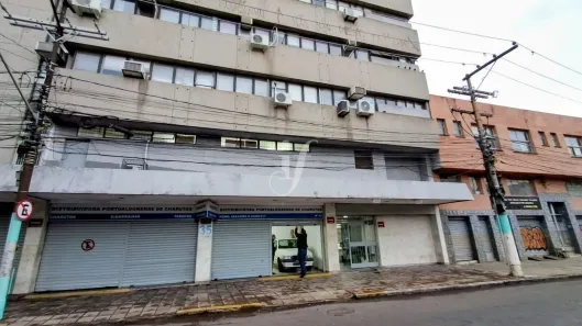 Sala Comercial para alugar, 49m² no Floresta, Porto Alegre