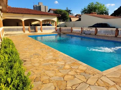Casa com 3 Quartos à venda, 255m² no Jardim Astúrias I, Piracicaba
