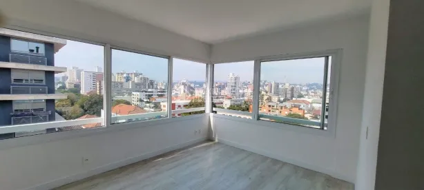 Apartamento com 2 Quartos à venda, 66m² no Menino Deus, Porto Alegre
