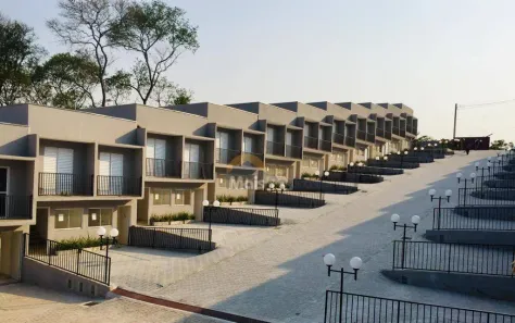 Casa de Condomínio com 2 Quartos para alugar, 49m² no Graça, Cotia