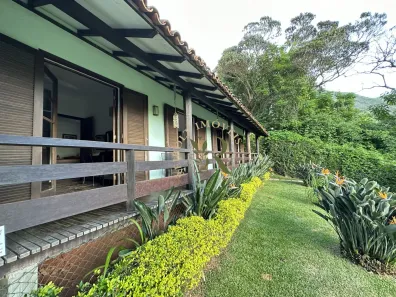 Casa com 4 Quartos à venda, 4980m² no Pedro do Rio, Petrópolis
