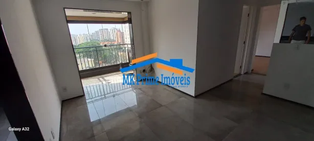 Apartamento com 2 Quartos à venda, 60m² no Jardim Tupanci, Barueri