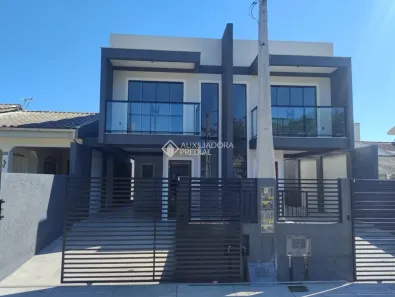 Sobrado com 2 Quartos à venda, 105m² no Forquilhas, São José