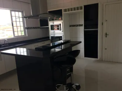 Sobrado com 3 Quartos à venda, 222m² no Vila Campesina, Osasco