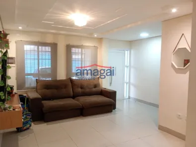 Casa com 2 Quartos à venda, 195m² no Jardim Jacinto, Jacareí