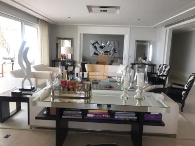 Apartamento com 4 Quartos para alugar, 540m² no Santa Cecília, São Paulo