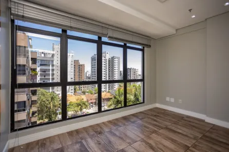 Sala Comercial para alugar, 90m² no Petrópolis, Porto Alegre