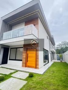 Casa com 3 Quartos à venda, 160m² no Itaipu, Niterói