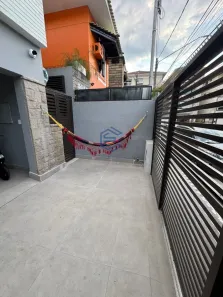 Casa com 3 Quartos para venda ou aluguel, 98m² no Boqueirão, Santos