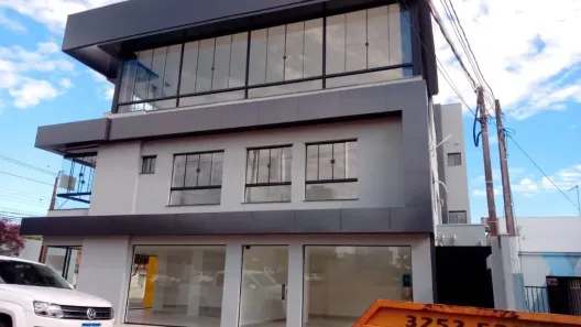 Ponto Comercial para alugar, 56m² no Centro, Arapongas