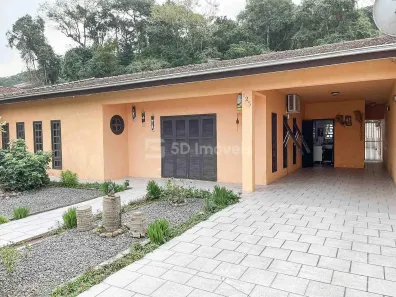 Casa com 3 Quartos à venda, 140m² no Rocio Pequeno, São Francisco do Sul