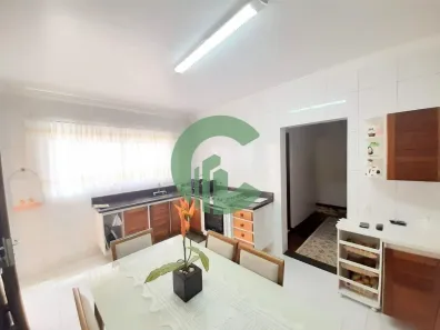 Sobrado com 3 Quartos à venda, 247m² no Paraíso, Santo André