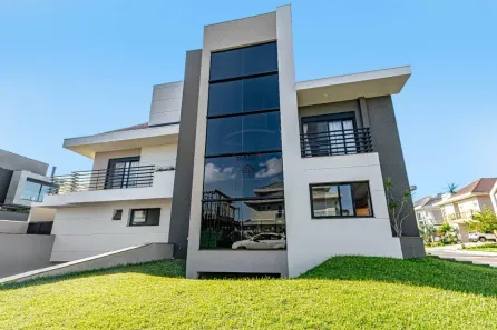 Casa de Condomínio com 4 Quartos à venda, 600m² no Uberaba, Curitiba