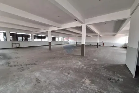 Sala Comercial para alugar, 450m² no Chora Menino, São Paulo