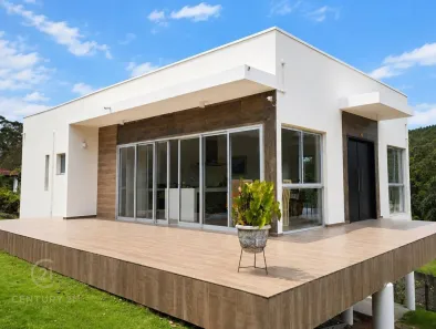 Casa de Condomínio com 3 Quartos à venda, 184m² no Fazenda Palao (Alpes de Guararema), Guararema