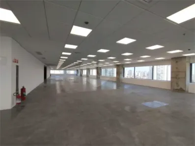 Sala Comercial para alugar, 1602m² no Parque Industrial Tomas Edson, São Paulo