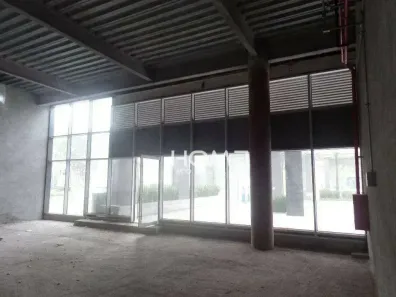 Ponto Comercial para alugar, 109m² no Santo Cristo, Rio de Janeiro