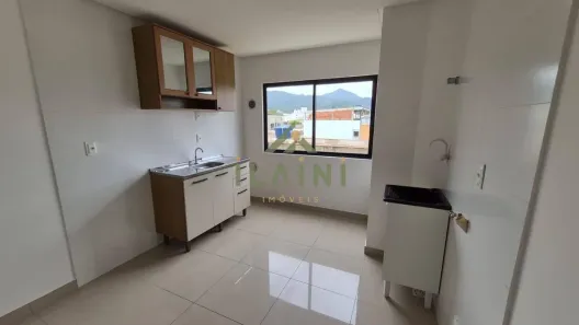 Apartamento com 2 Quartos para alugar, 47m² no Santa Regina, Camboriú