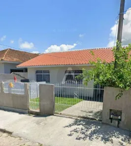 Casa com 3 Quartos à venda, 83m² no Carianos, Florianópolis