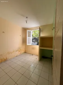 Casa com 3 Quartos à venda, 198m² no Presidente Kennedy, Fortaleza