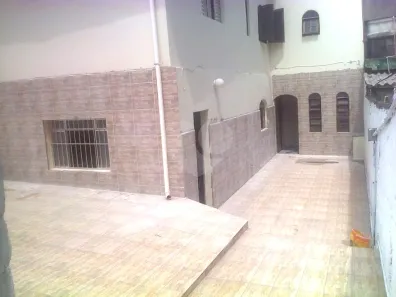 Casa com 4 Quartos à venda, 223m² no Vila Carmosina, São Paulo