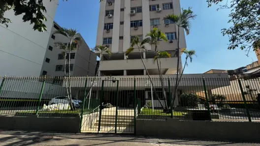 Apartamento com 2 Quartos para alugar, 74m² no Maracanã, Rio de Janeiro