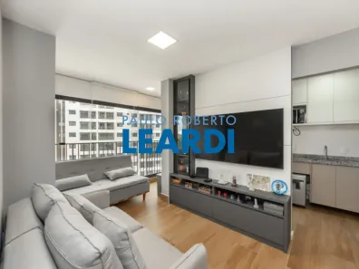 Apartamento com 2 Quartos à venda, 55m² no Vila Anastácio, São Paulo