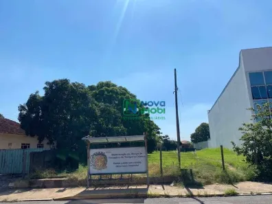 Lote/Terreno à venda, 883m² no Centro, Saltinho