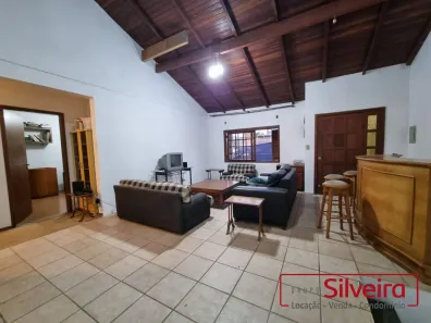 Casa com 3 Quartos à venda, 321m² no Jardim do Salso, Porto Alegre