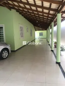 Casa com 5 Quartos à venda, 200m² no Alice Maia, Montes Claros