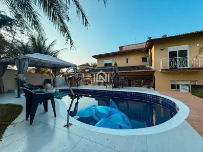 Casa de Condomínio com 4 Quartos à venda, 368m² no Jardim Indaiá, Embu das Artes