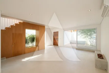 Casa com 4 Quartos à venda, 378m² no Jardim Luzitânia, São Paulo