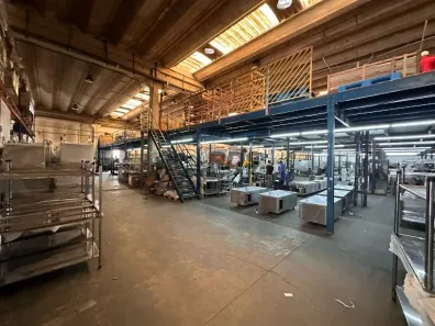 Galpão/Depósito/Armazém à venda, 2127m² no Alves Dias, São Bernardo do Campo