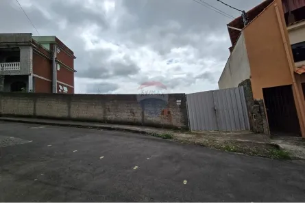 Lote/Terreno à venda, 674m² no Democrata, Juiz de Fora